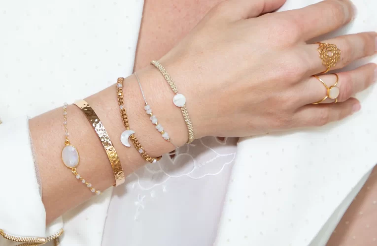 Bold & Beautiful: The Confidence-Boosting Power of Statement Pieces
